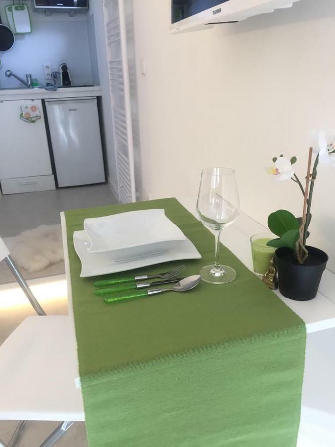 Privatzeit The Green Mile Leverkusen Eksteriør billede